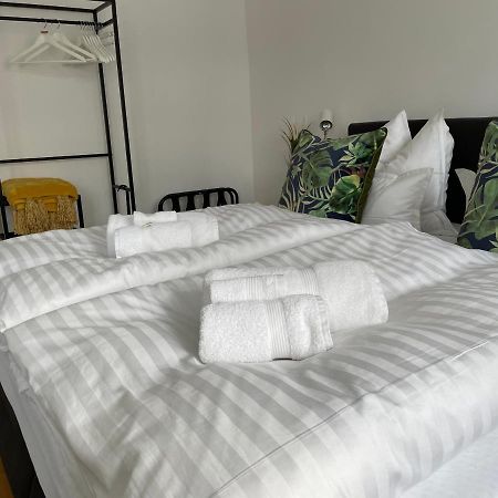 Voh Exklusives Wohnhaus Mitten In Vohenstrauss, Bis 8 Personen!!! Exterior foto